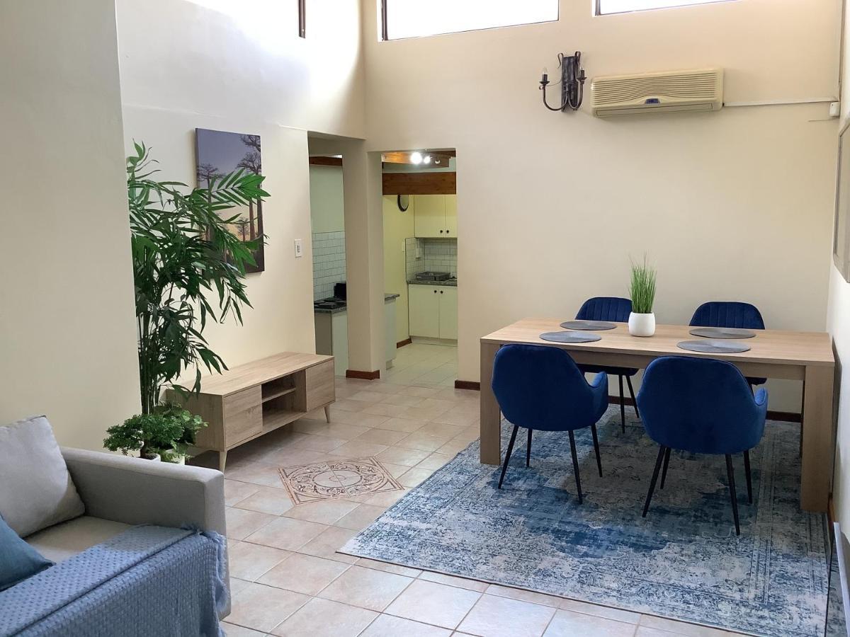 Impala Suite -Entire Unit- 2 Bedroom With 1 Ensuite Bathroom 레이디스미스 외부 사진